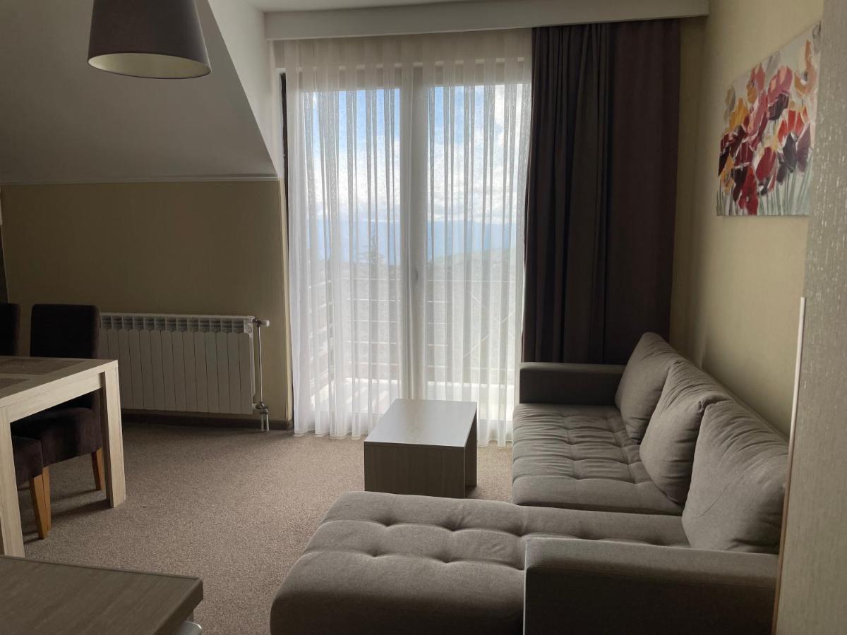 Vila Lucky Kop & Restoran Kopaonik Buitenkant foto