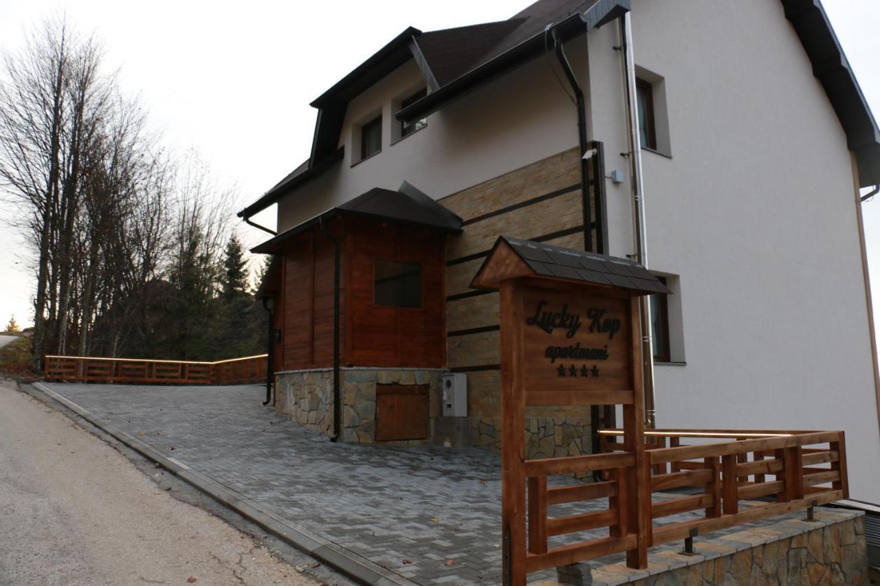 Vila Lucky Kop & Restoran Kopaonik Buitenkant foto